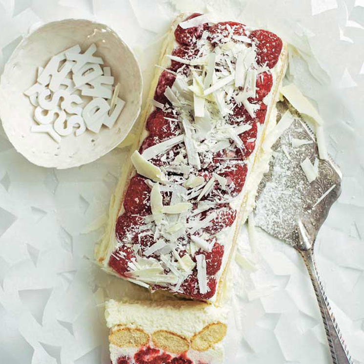 receta-tarta-chocolate-blanco-frambuesas