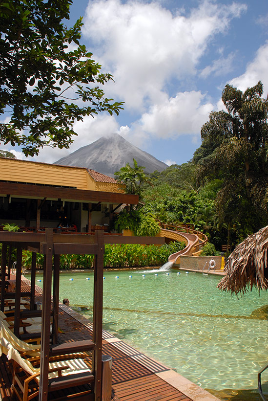 tabacon-lodge-costa-rica-volcan