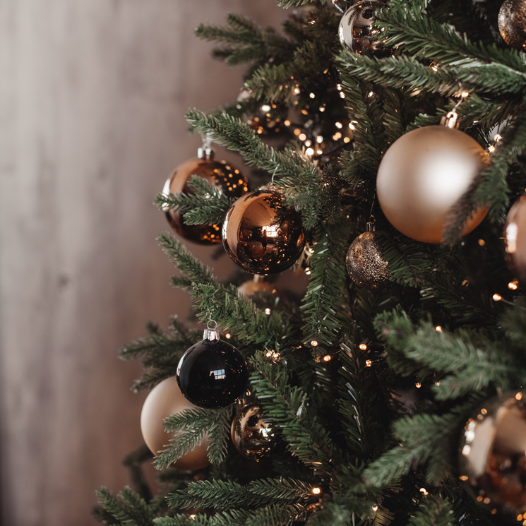 Bolas de adorno para el árbol de Navidad