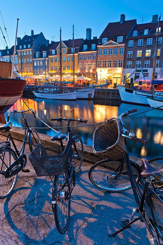 Copenhague Nyhavn puerto